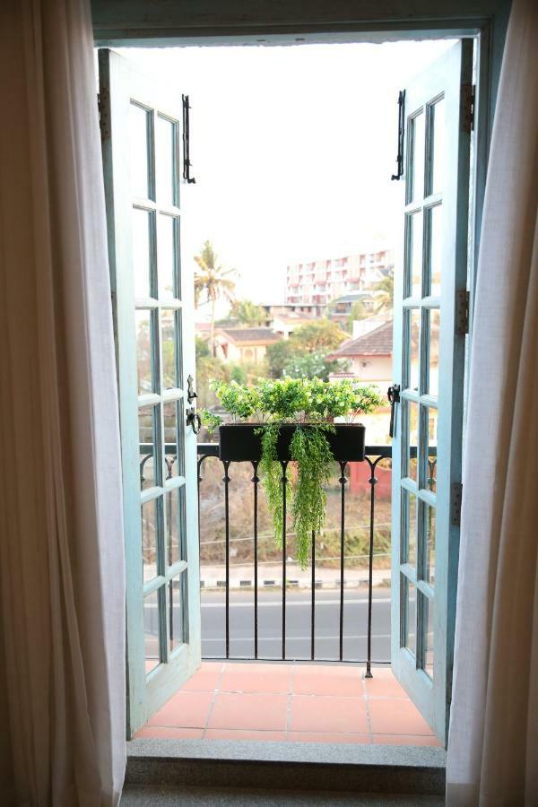 Donna Aparthotel